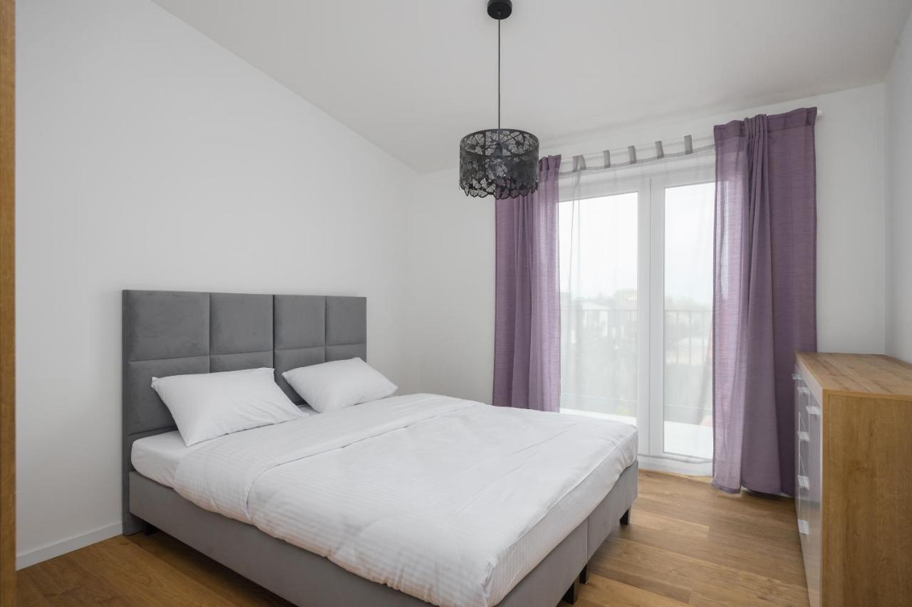 Hohome Comfy Apartments Варшава Екстериор снимка