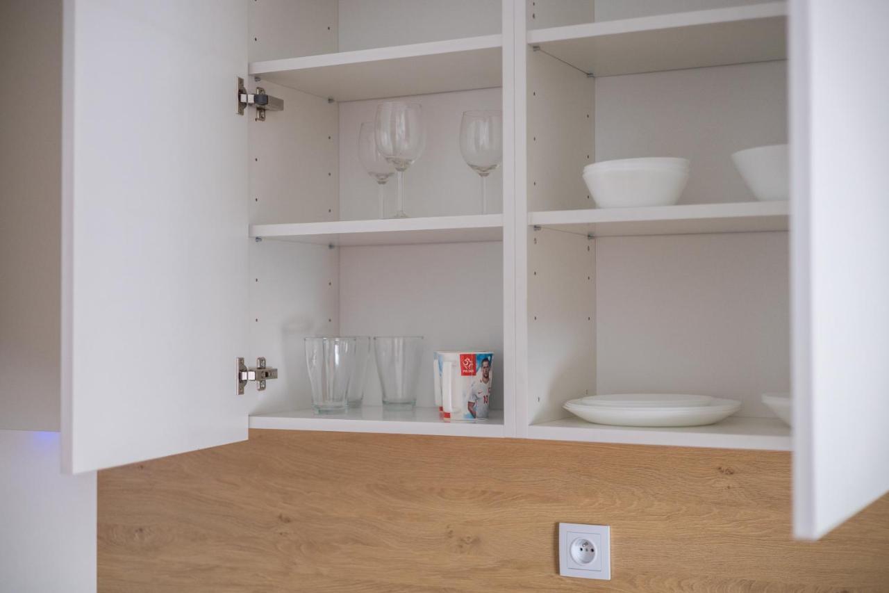 Hohome Comfy Apartments Варшава Екстериор снимка