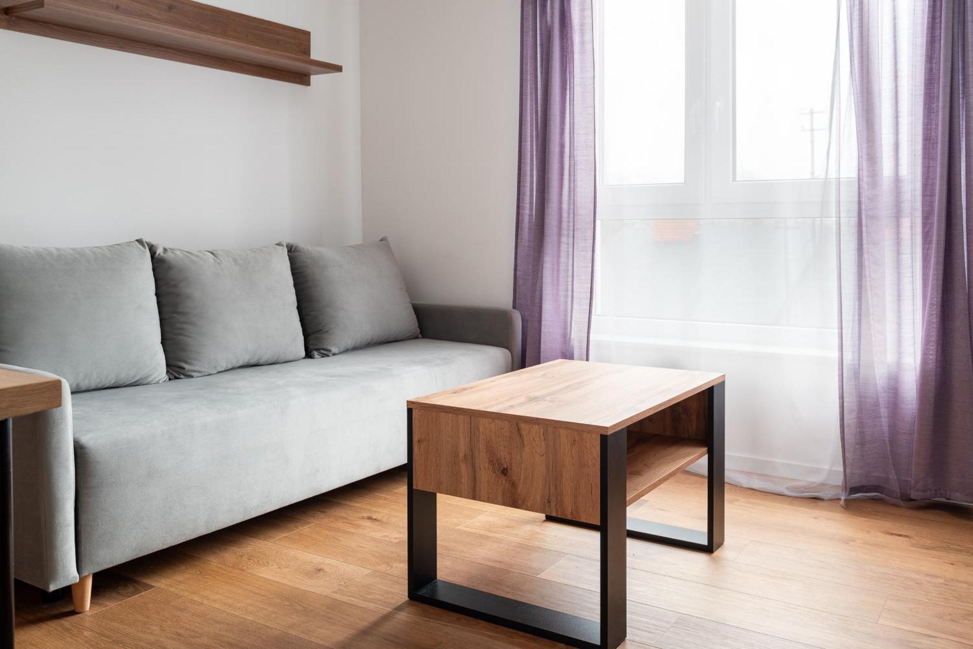 Hohome Comfy Apartments Варшава Екстериор снимка