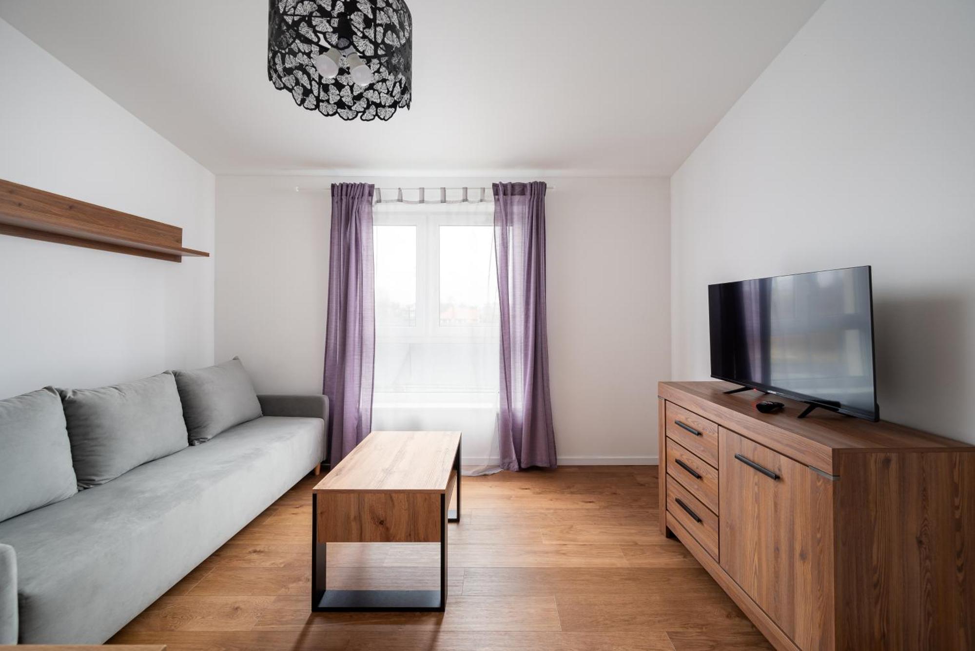 Hohome Comfy Apartments Варшава Екстериор снимка